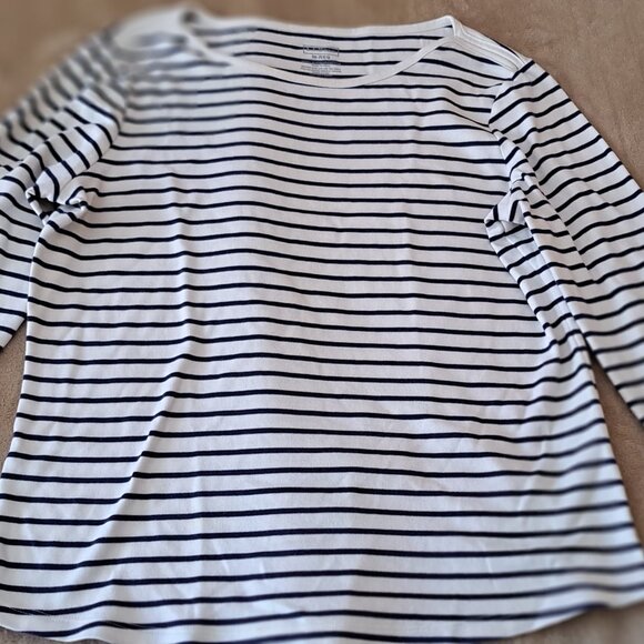 MEDIUM  LLBean French sailor top, 100% Supima cotton - Picture 2 of 5